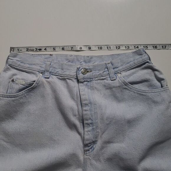 Vintage Lee High waisted Light washed MOM Jeans - Picture 7 of 11
